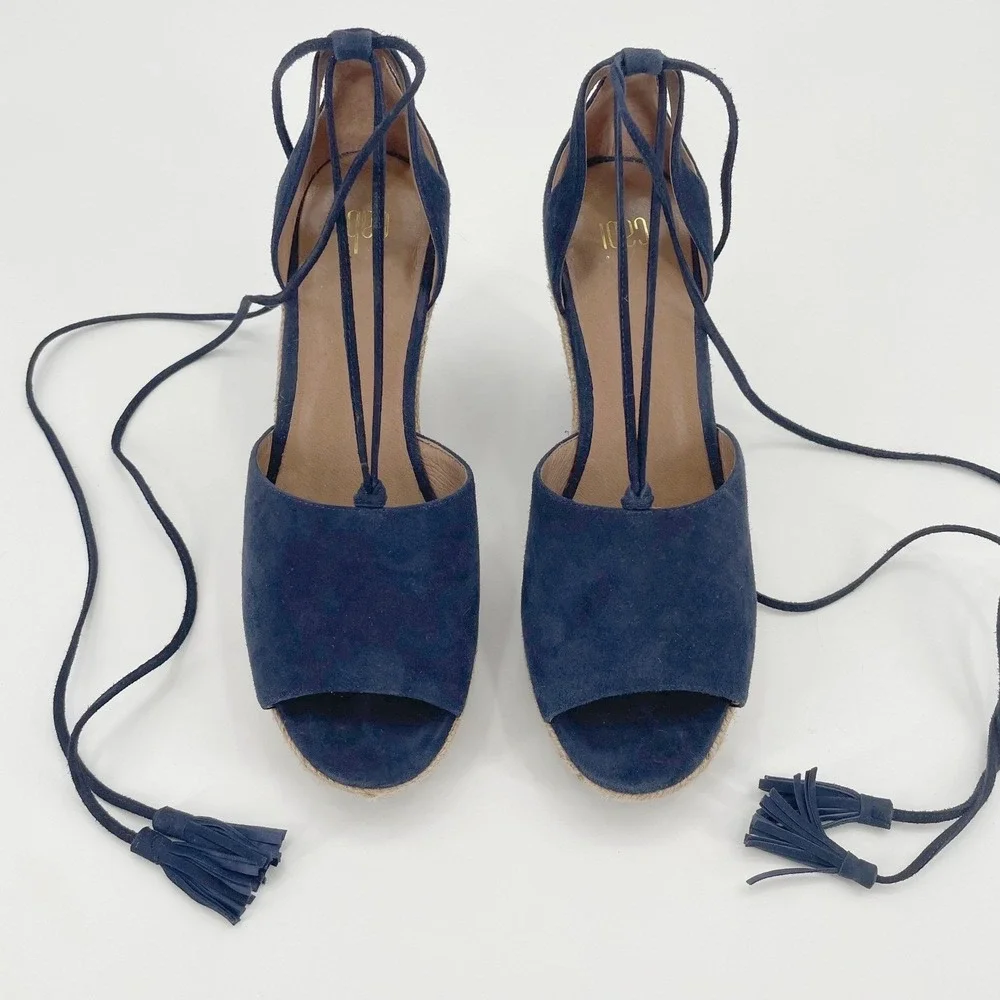 CAbi navy blue